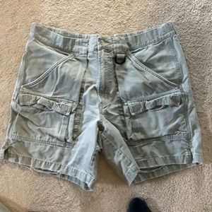 Columbia cargo shorts Large